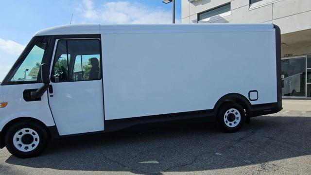 New 2025 Chevrolet Brightdrop 600 FWD image 5