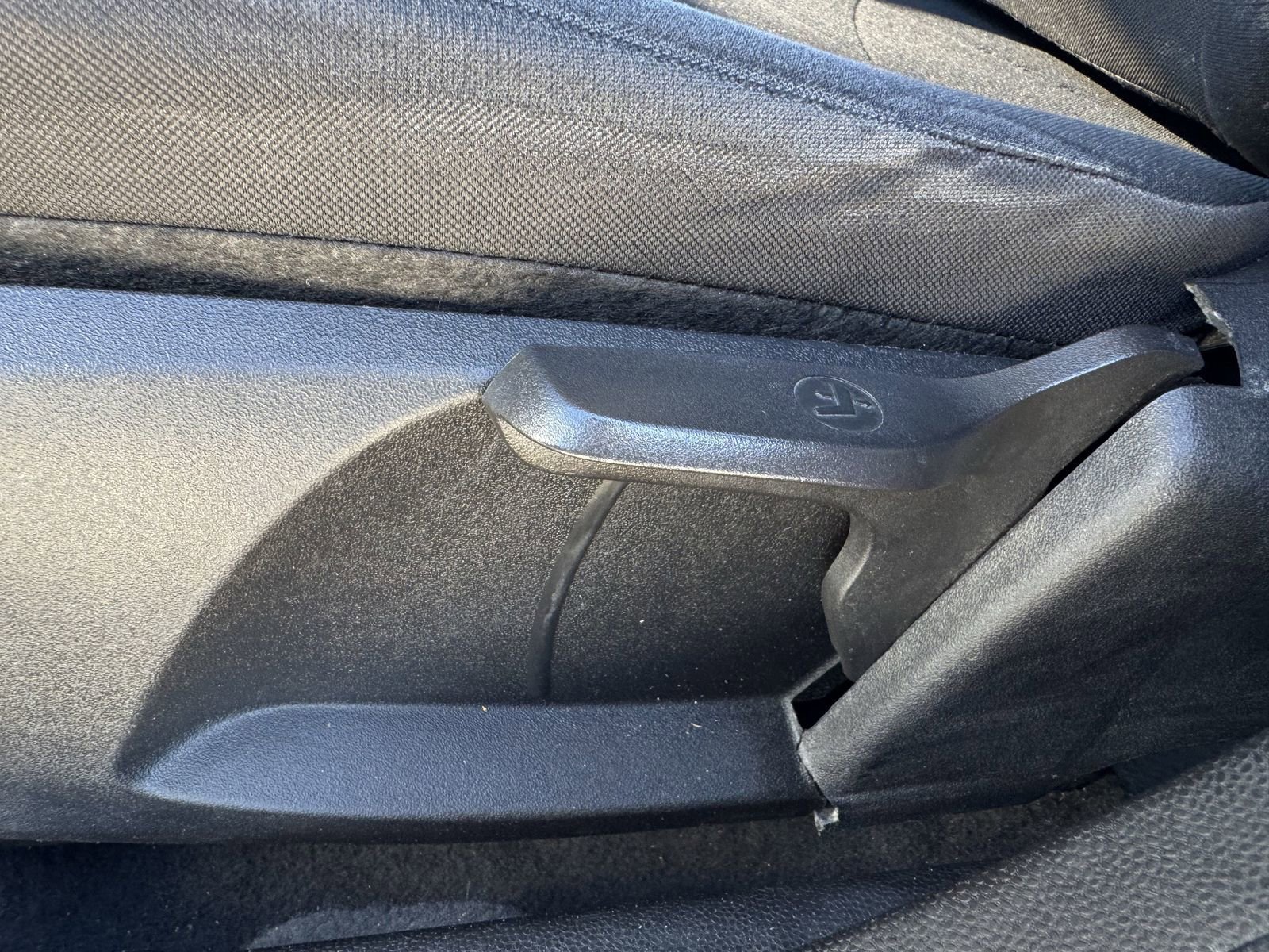 Used 2019 Ford Fiesta SE image 27