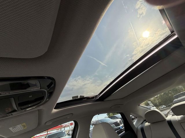 Used 2025 Hyundai Sonata Limited FWD image 22