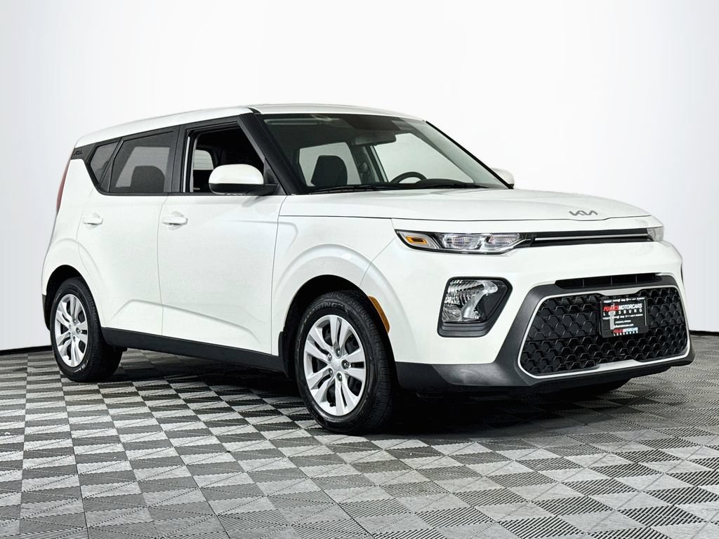Used 2022 Kia Soul LX