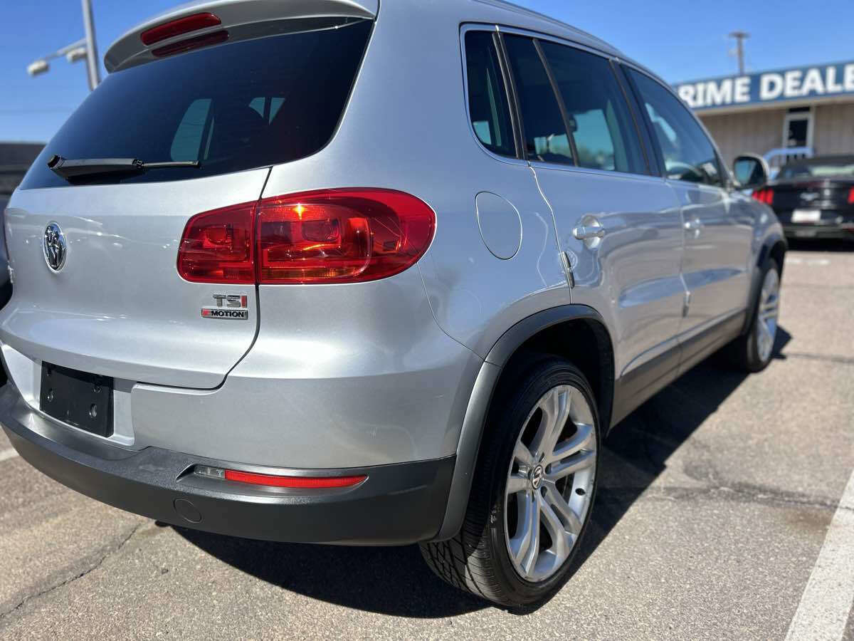 Used 2016 Volkswagen Tiguan SEL image 5