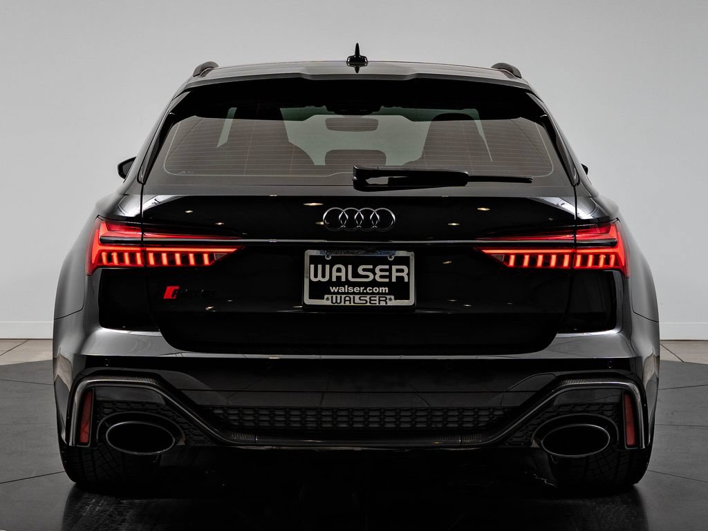 Used 2023 Audi RS 6 AWD/4WD image 7