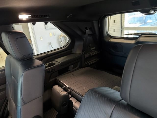 New 2026 Toyota Sequoia Platinum AWD/4WD image 27