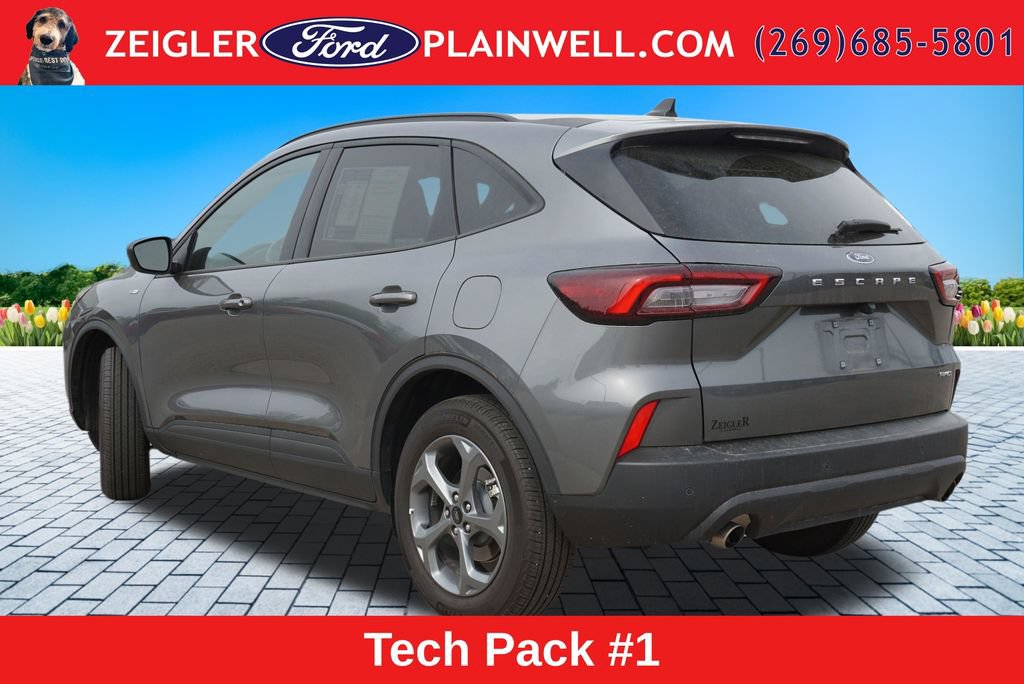 Used 2025 Ford Escape ST-Line w/ Tech Pack #1 AWD/4WD image 3