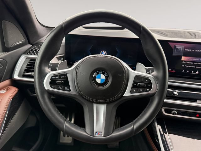 Used 2024 BMW X7 xDrive40i w/ M Sport Package AWD/4WD image 12
