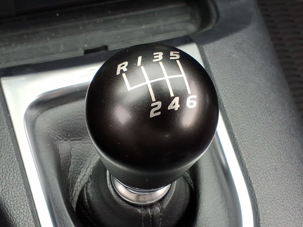 Used 2022 Ford Mustang Convertible RWD image 20