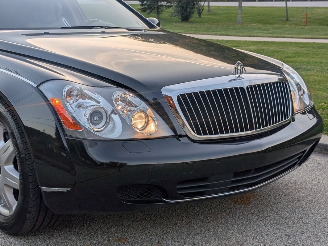 Used 2005 Maybach 57 RWD image 17