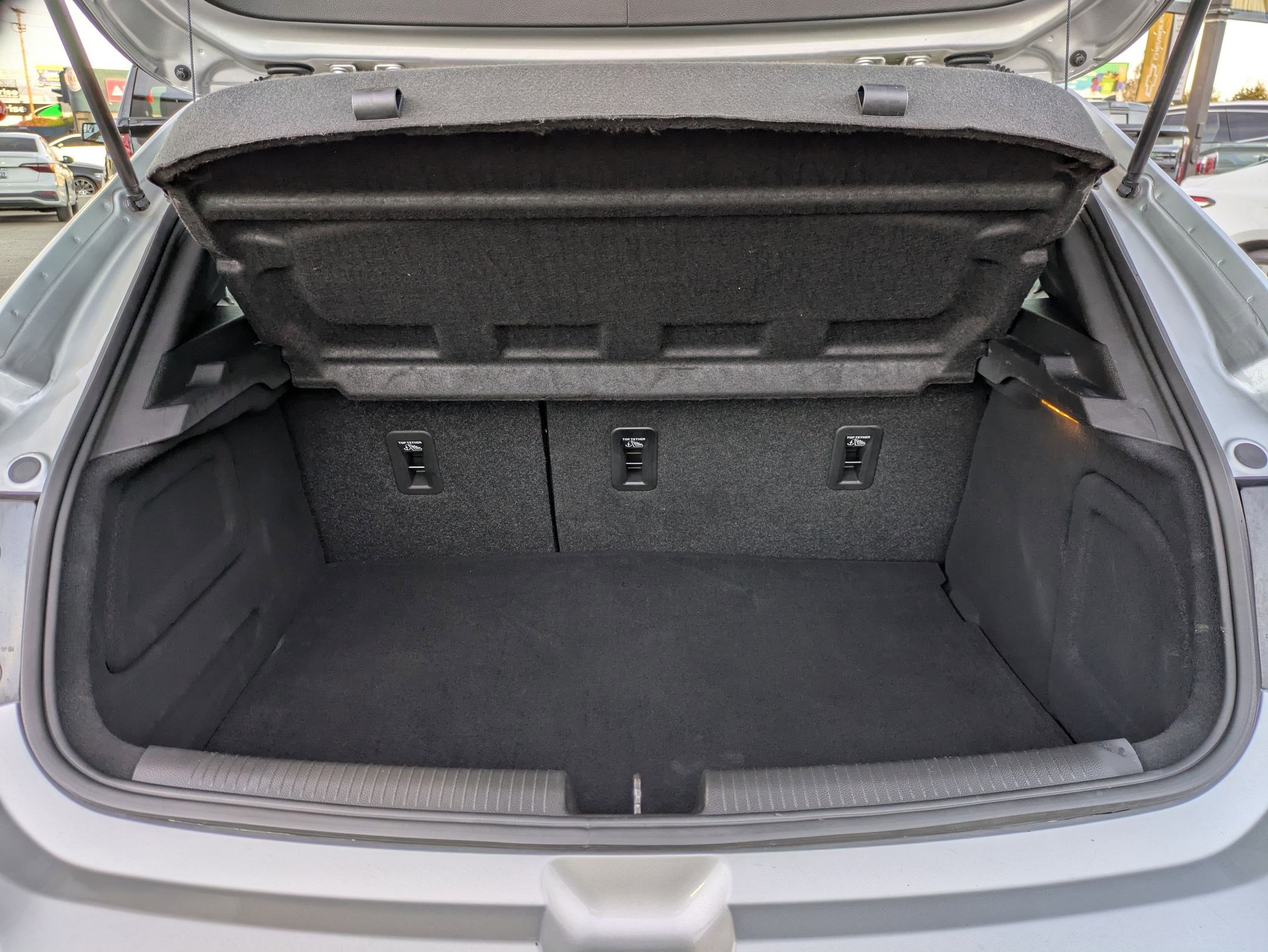 Used 2018 Chevrolet Cruze LT w/ RS Package image 25