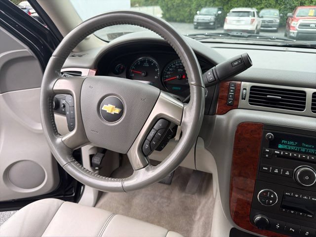 Used 2012 Chevrolet Suburban LT AWD/4WD image 29
