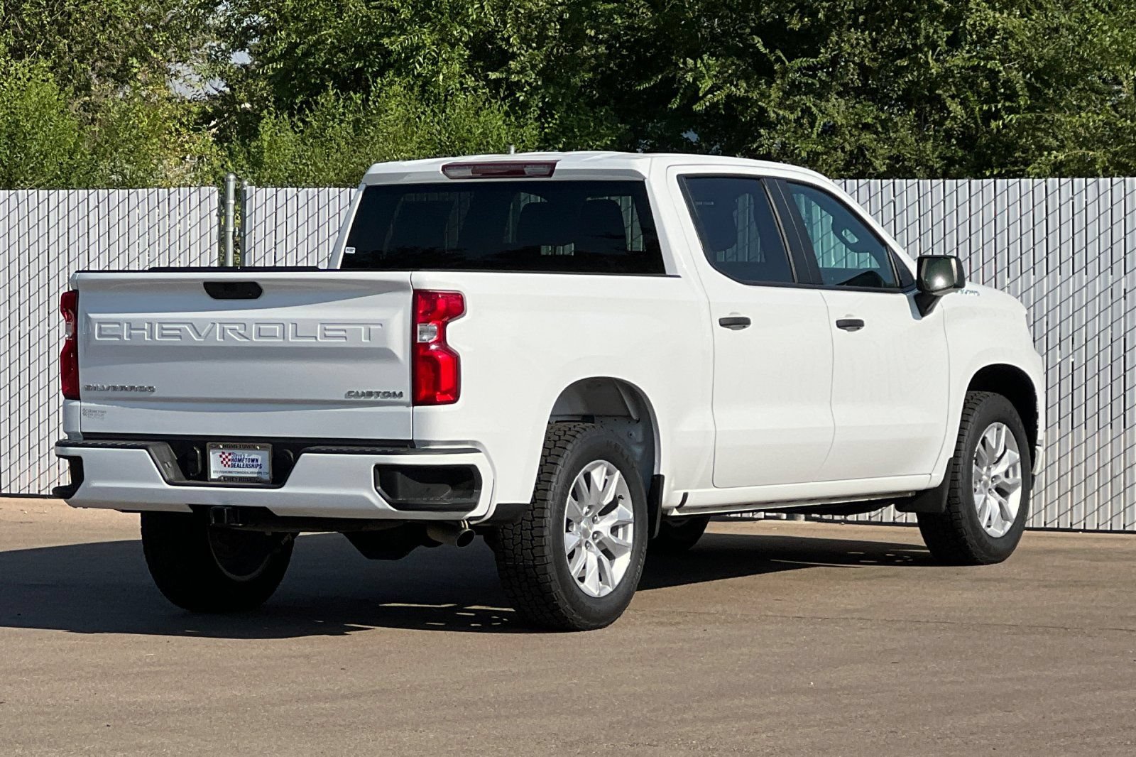 Used 2021 Chevrolet Silverado 1500 Custom RWD image 4