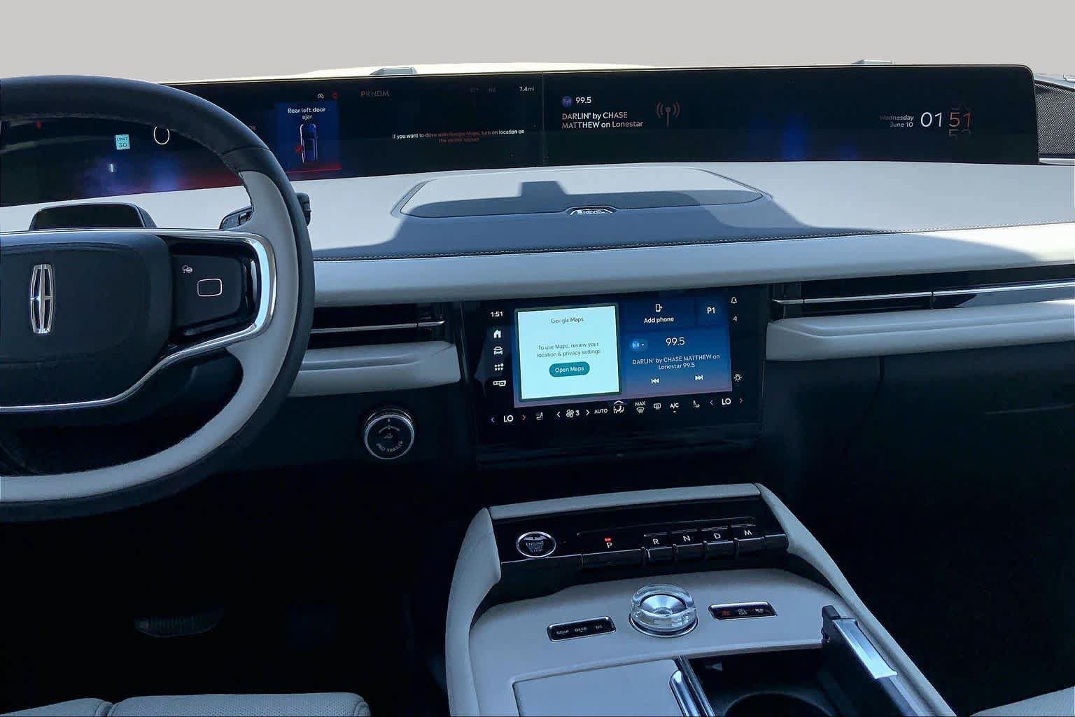 New 2026 Lincoln Navigator L Premier AWD/4WD image 6