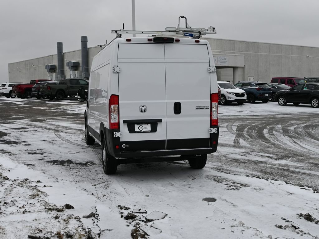 Used 2024 RAM ProMaster 2500 w/ Convenience Group image 4