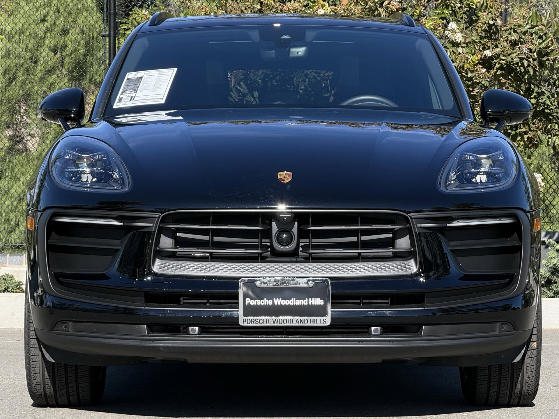 Used 2025 Porsche Macan image 10