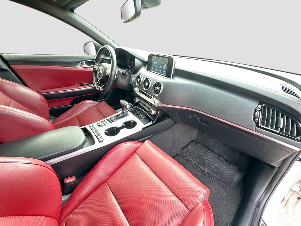 Used 2021 Kia Stinger GT RWD image 28