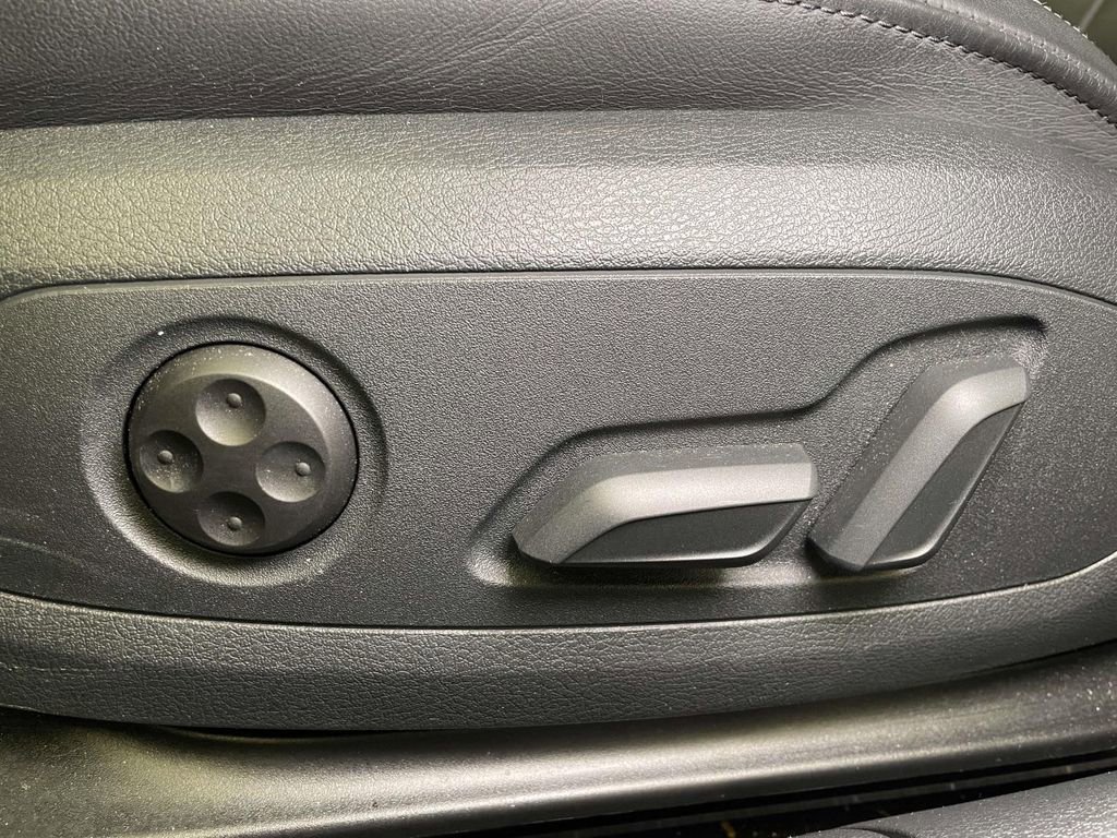 Certified 2023 Audi A4 2.0T Premium Plus w/ Premium Plus Package image 17