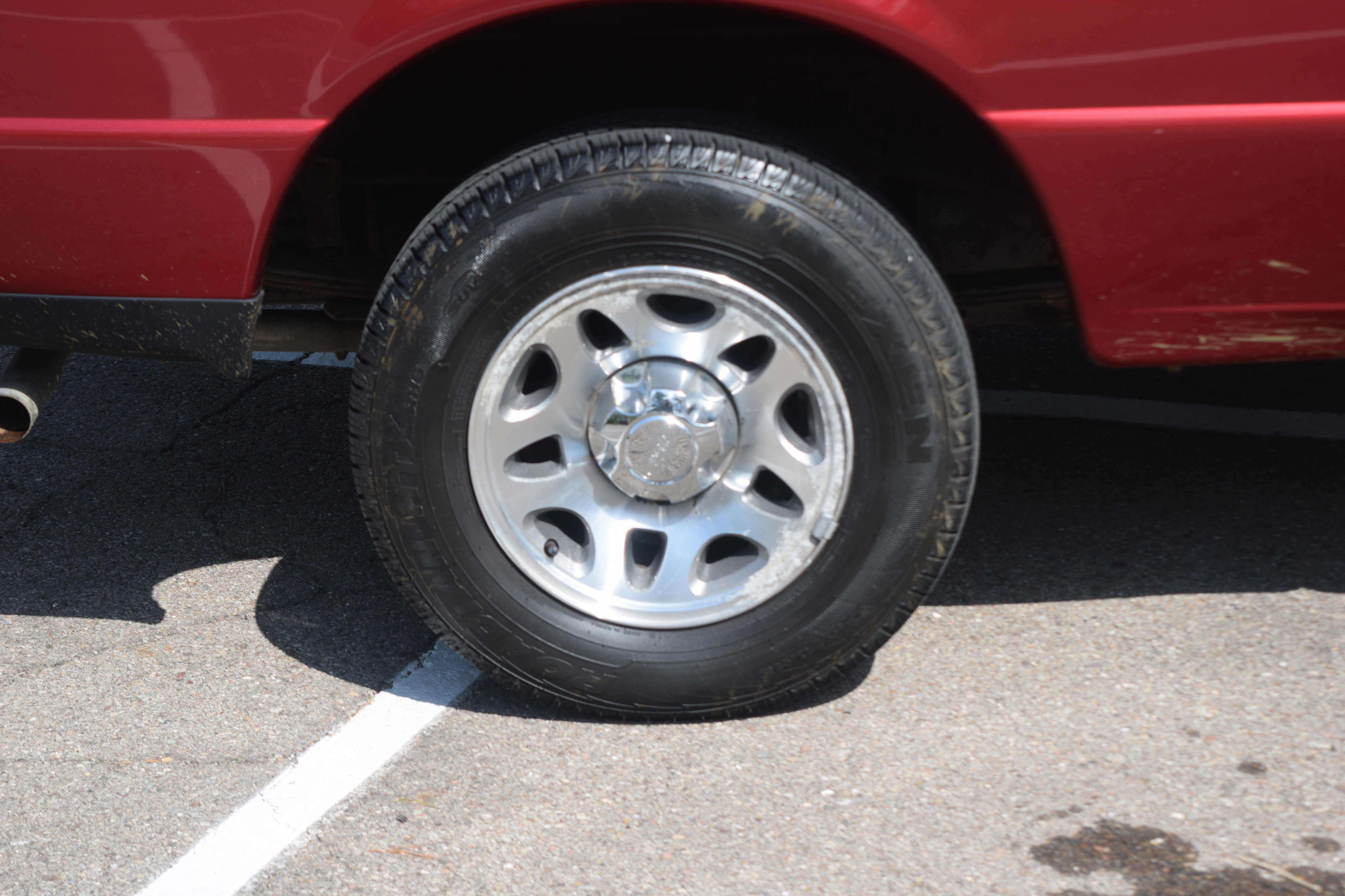 Used 2011 Ford Ranger XLT image 23