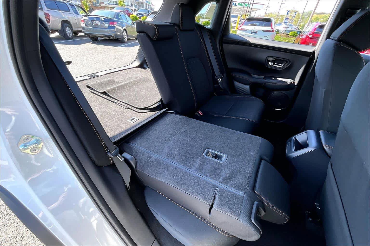 Used 2023 Honda HR-V Sport image 20