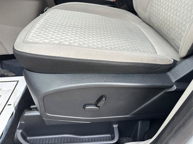 Used 2022 Ford Transit Connect XLT FWD image 12