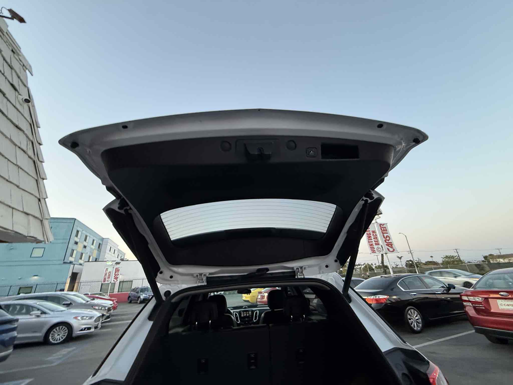Used 2018 Chevrolet Equinox Premier FWD image 66