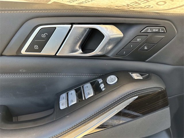 Used 2023 BMW X7 xDrive40i image 24
