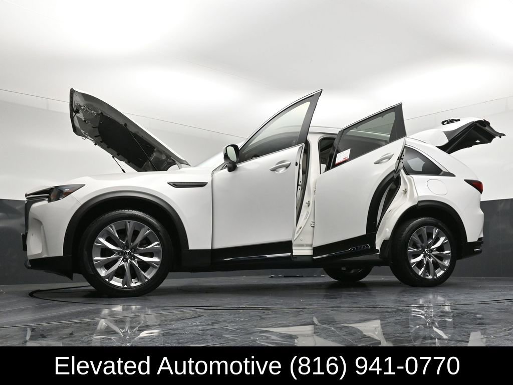 Used 2024 MAZDA CX-90 3.3 Turbo w/ Premium Package image 41