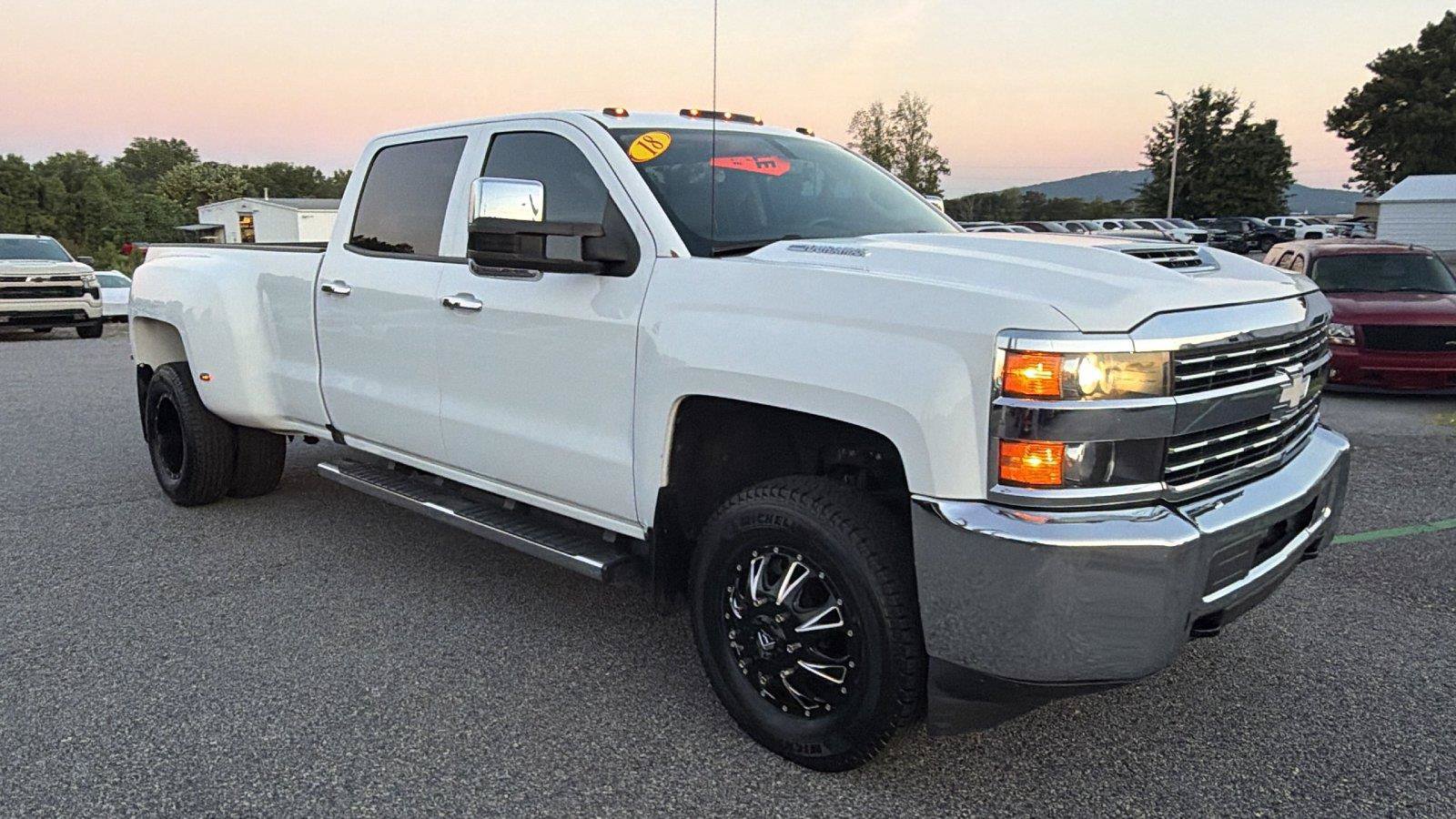 Used 2018 Chevrolet Silverado 3500 W/T w/ WT Convenience Package AWD/4WD image 6