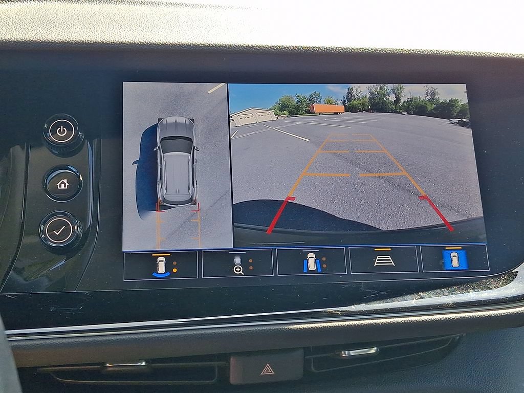 Used 2021 Buick Envision Avenir w/ Technology Package II AWD/4WD image 20
