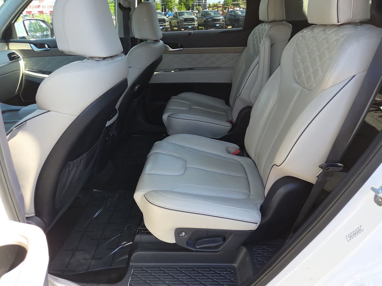 Used 2022 Hyundai Palisade Calligraphy w/ Cargo Package FWD image 21