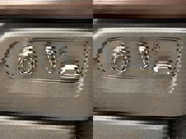 Used 2022 Cadillac Escalade ESV Sport Platinum w/ LPO, ONYX Package image 29