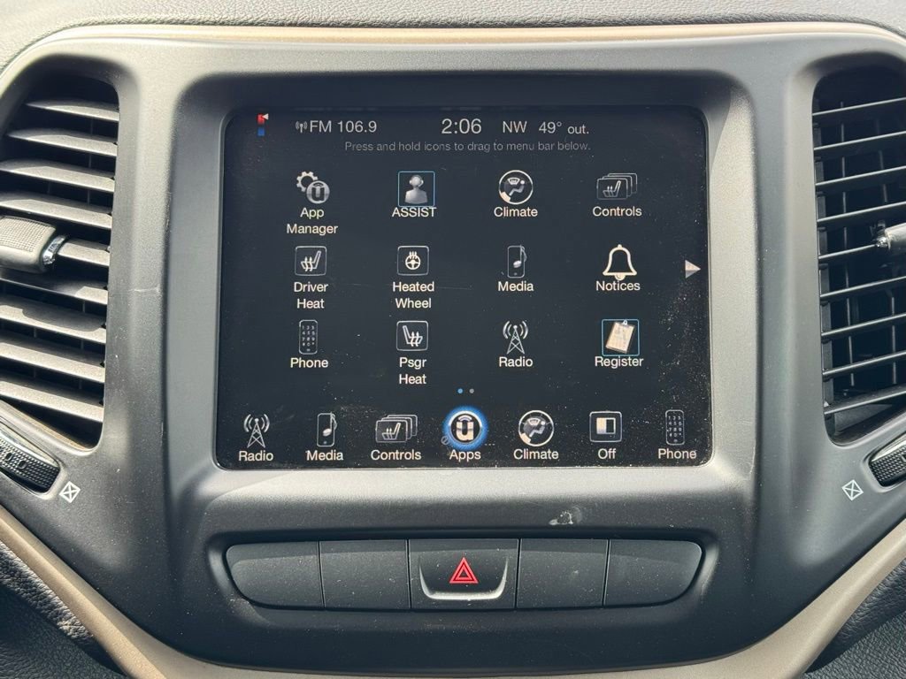 Used 2015 Jeep Cherokee Latitude w/ Cold Weather Group image 14