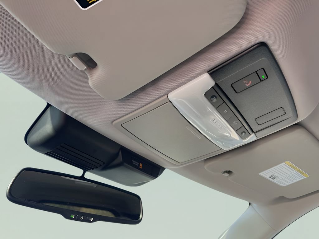 Used 2023 Mitsubishi Outlander SEL image 22