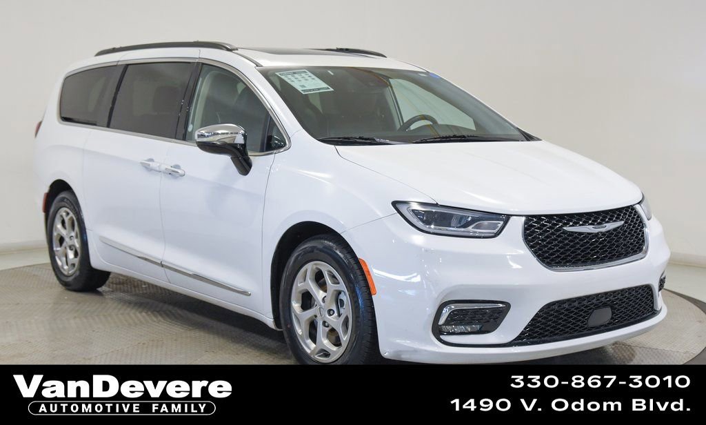 Used 2023 Chrysler Pacifica Limited