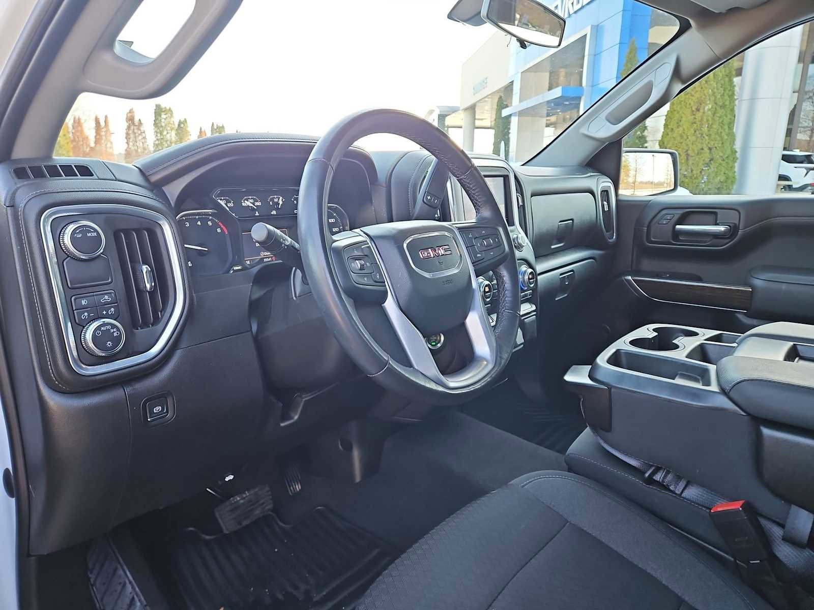 Certified 2022 GMC Sierra 1500 Elevation image 10