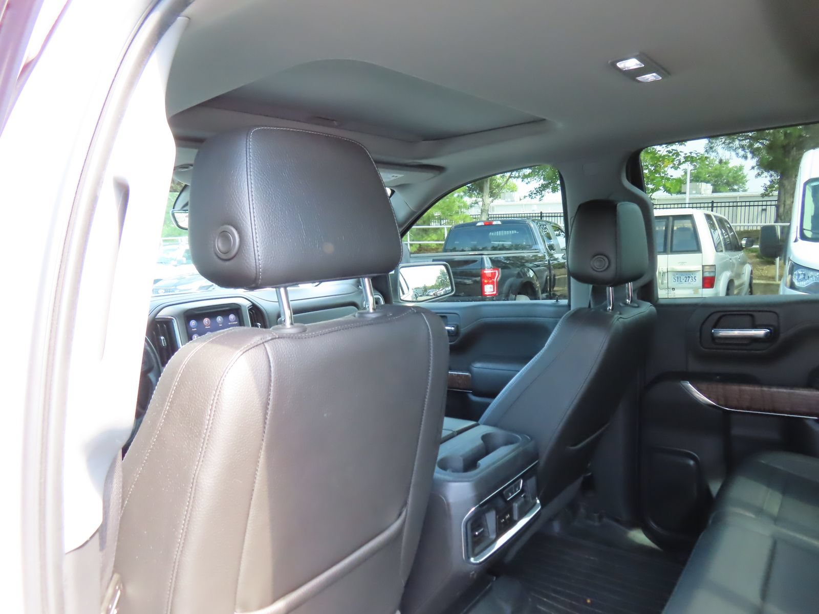 Used 2019 GMC Sierra 1500 Denali w/ Denali Ultimate Package AWD/4WD image 32