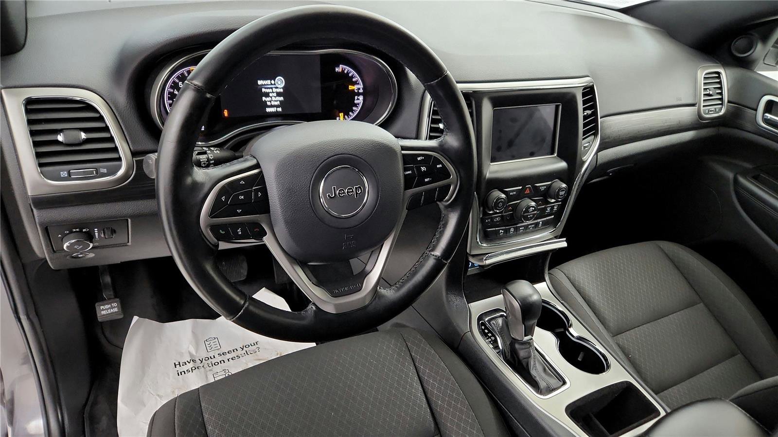 Used 2020 Jeep Grand Cherokee Laredo image 25