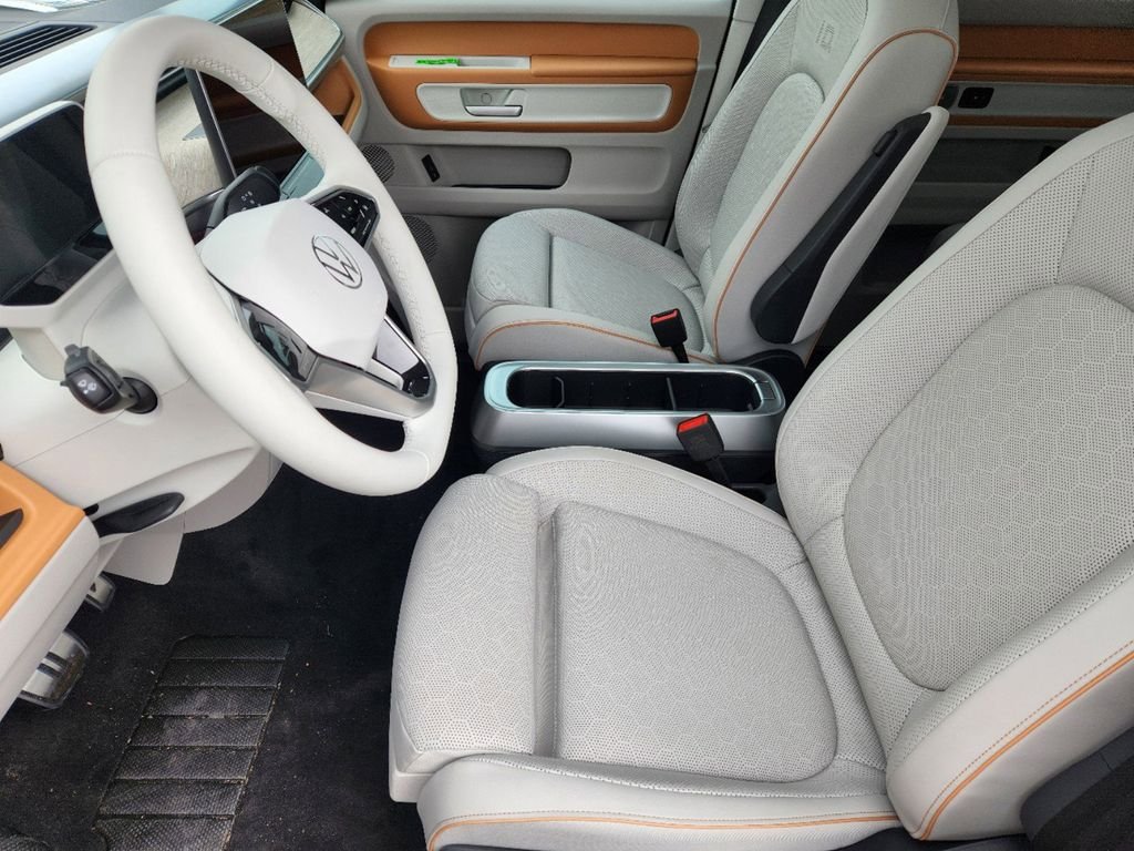New 2025 Volkswagen ID. Buzz 1st Edition RWD image 10