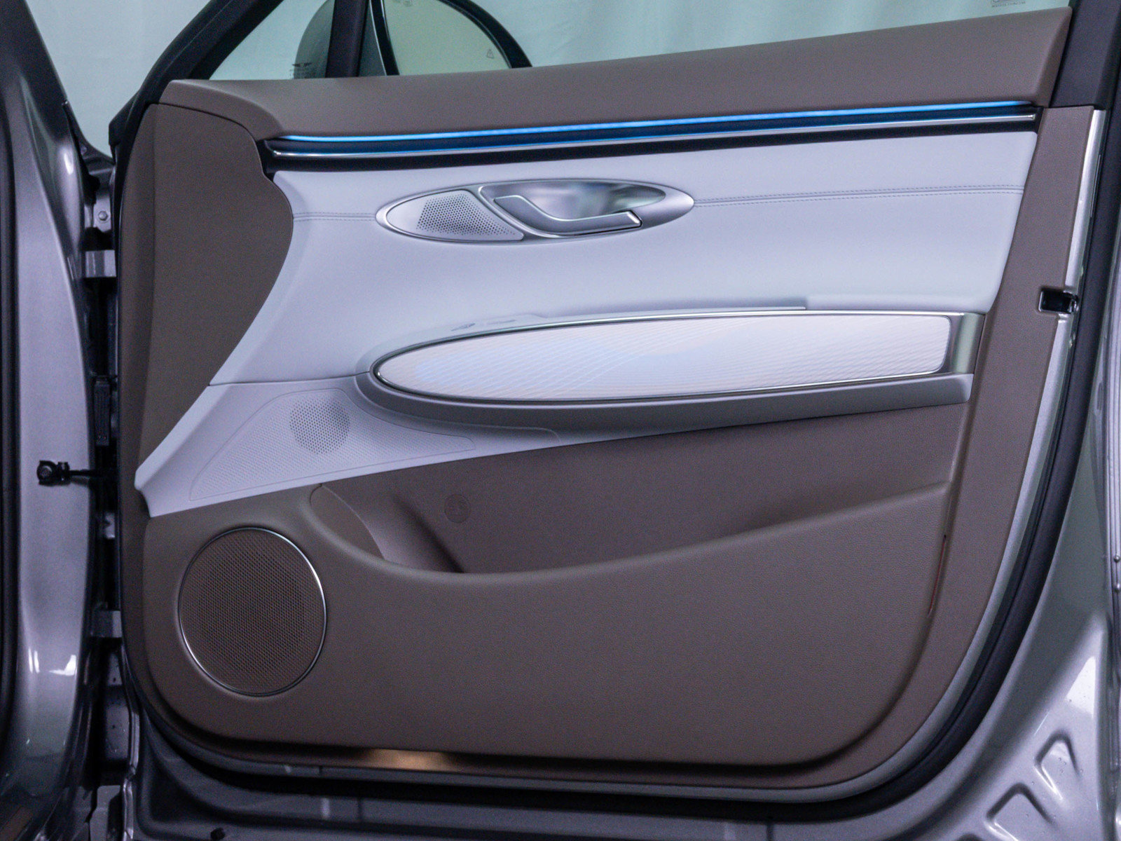 New 2026 Genesis GV70 2.5T Advanced image 10