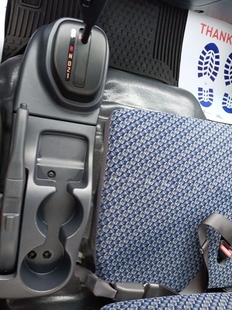 Used 2023 Chevrolet Low Cab Forward 5500XD image 12