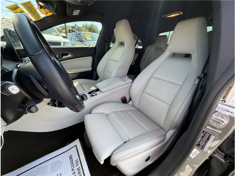 Used 2018 Mercedes-Benz CLA 250 image 13