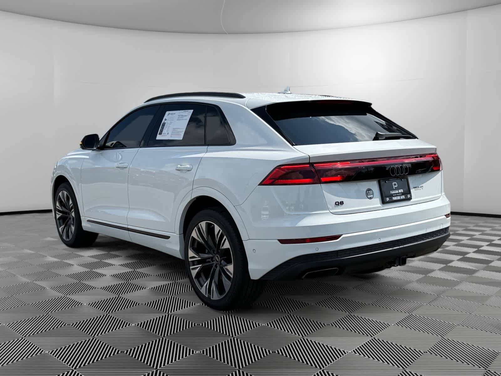 Used 2025 Audi Q8 Premium w/ Black Optic Package AWD/4WD image 3