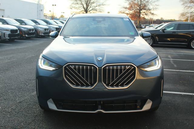 Used 2026 BMW X3 xDrive30 w/ Premium Package image 2