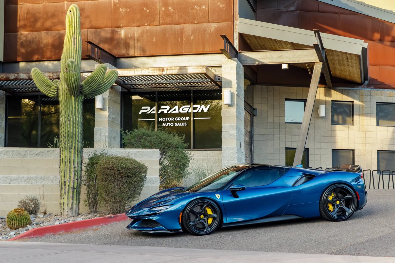 Used 2023 Ferrari SF90 Spider AWD/4WD image 1