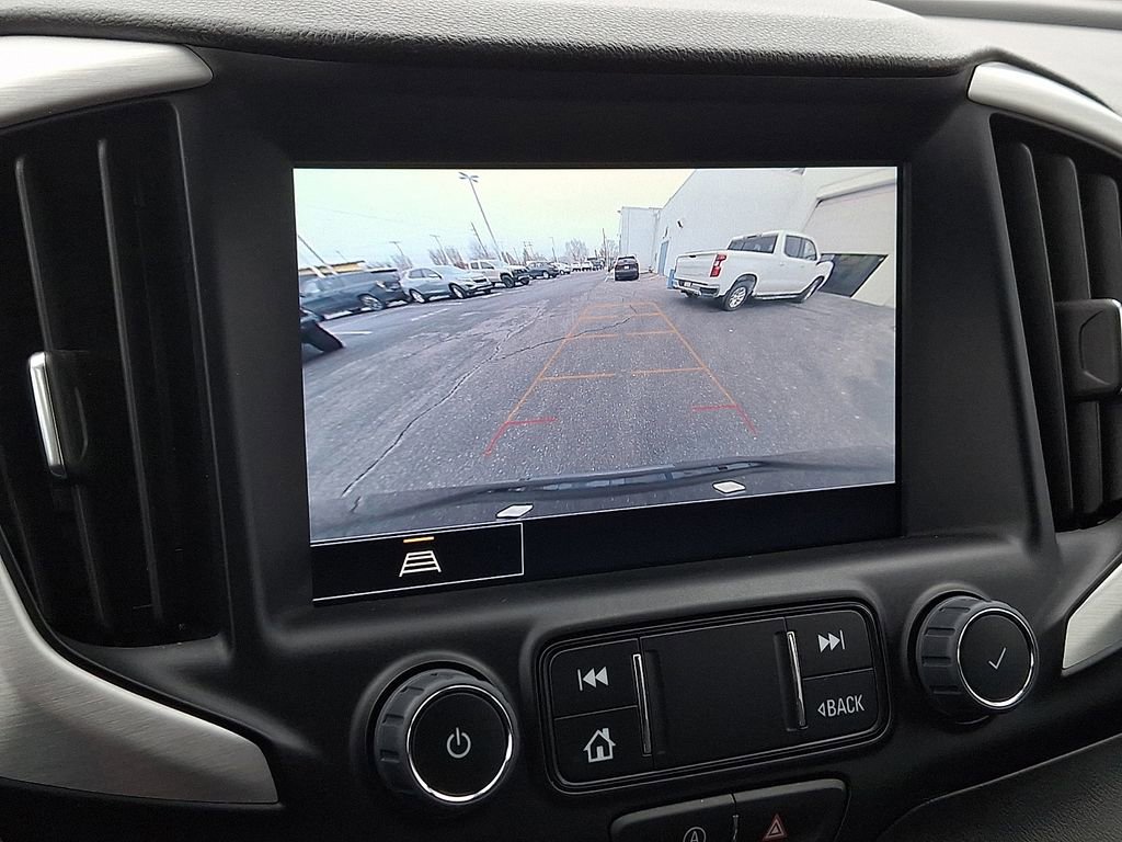 Used 2024 GMC Terrain SLT image 20