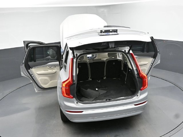 Used 2023 Volvo XC90 B5 Core w/ Climate Package AWD/4WD image 48