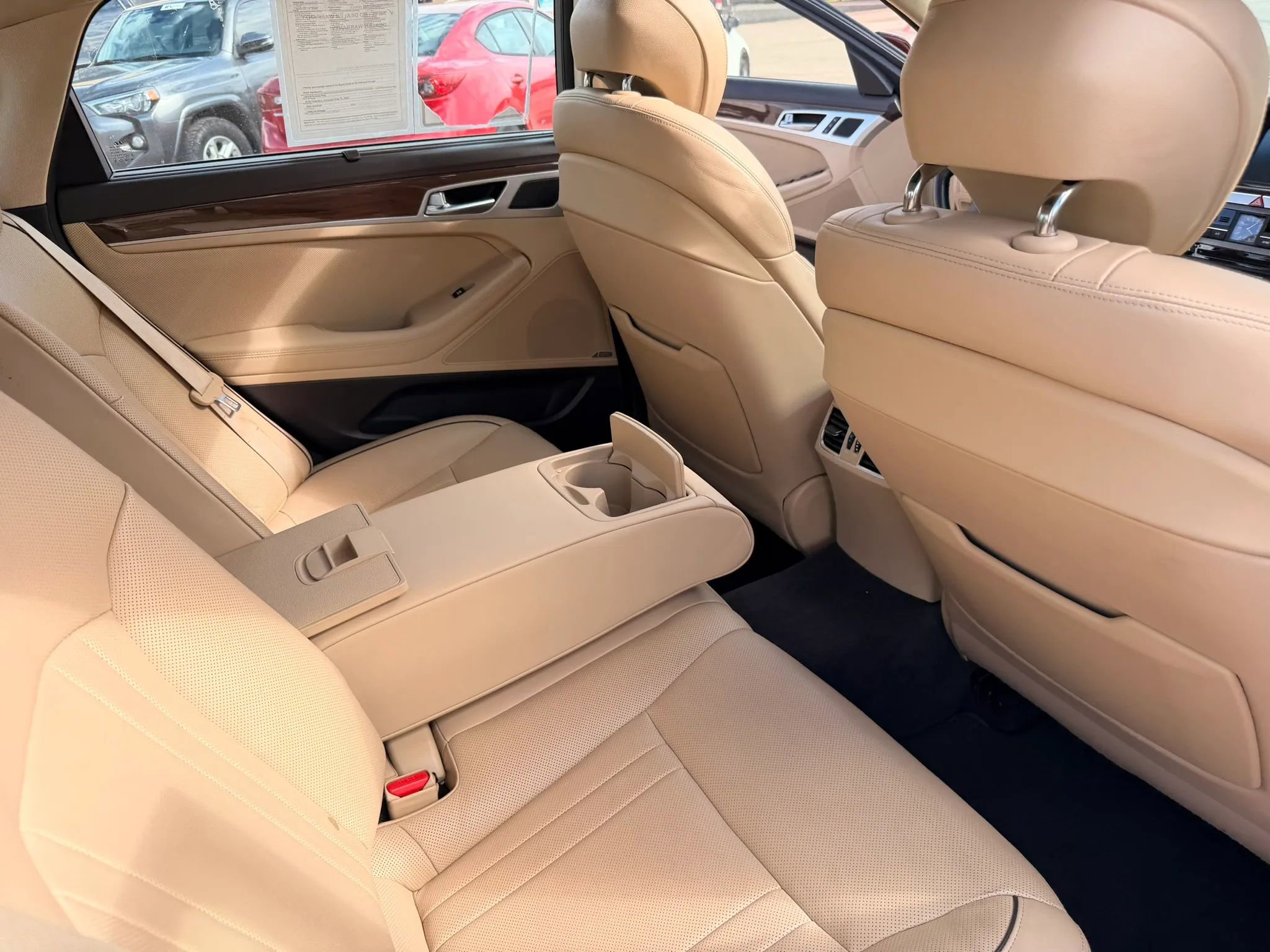 Used 2016 Hyundai Genesis 3.8 w/ Option Group 03 image 16