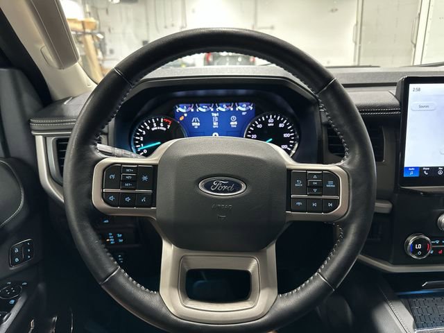 Used 2023 Ford Expedition Max XLT AWD/4WD image 15