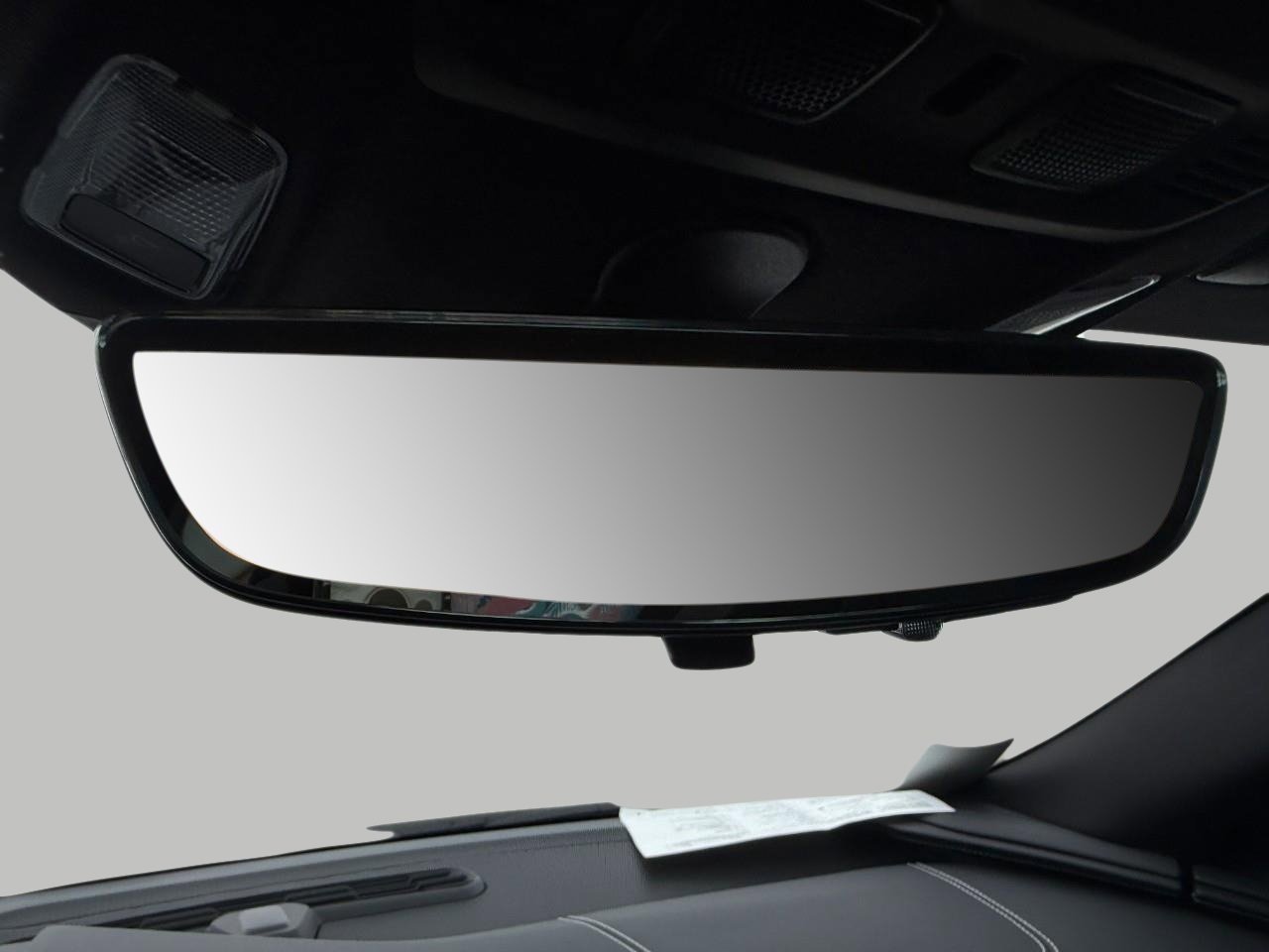 Used 2023 Chevrolet Corvette Stingray Convertible w/ 2LT image 17