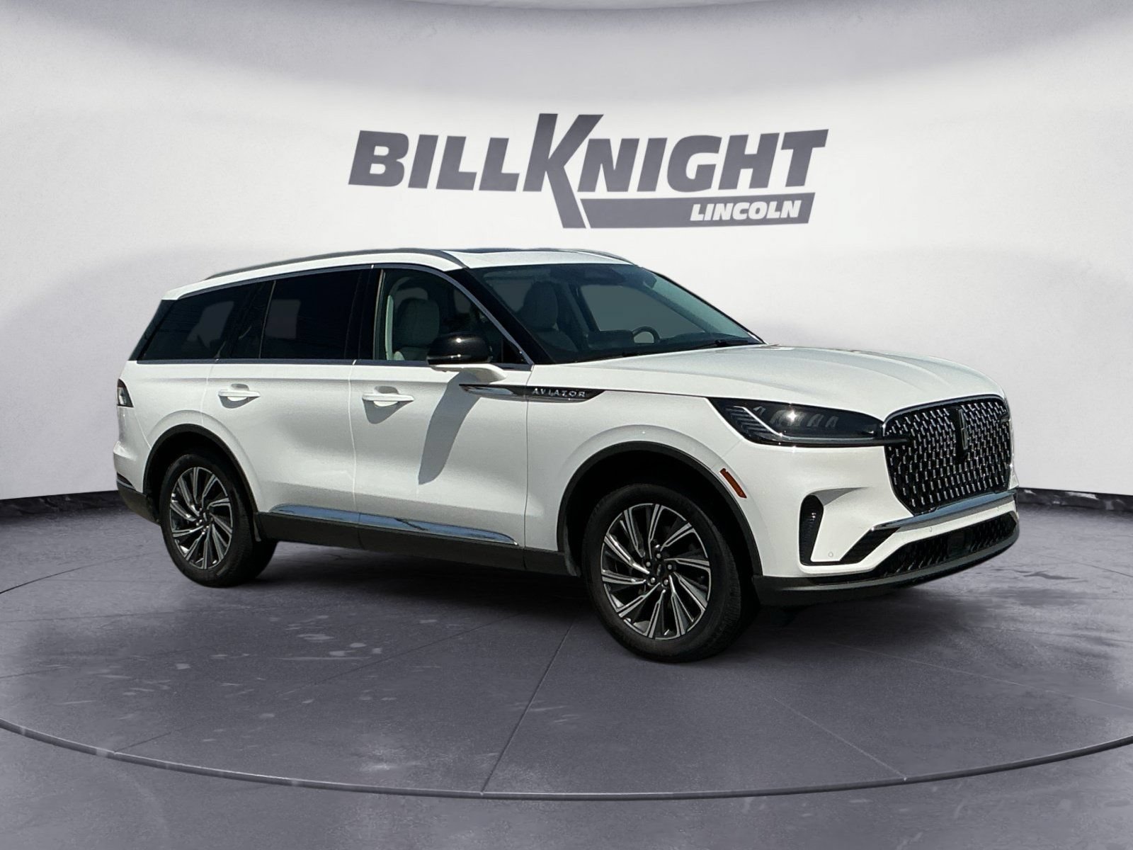 New 2026 Lincoln Aviator AWD image 1