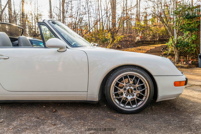 Used 1996 Porsche 911 Carrera image 11