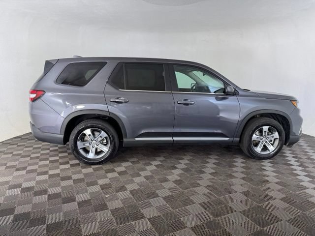 Certified 2024 Honda Pilot EX-L image 9